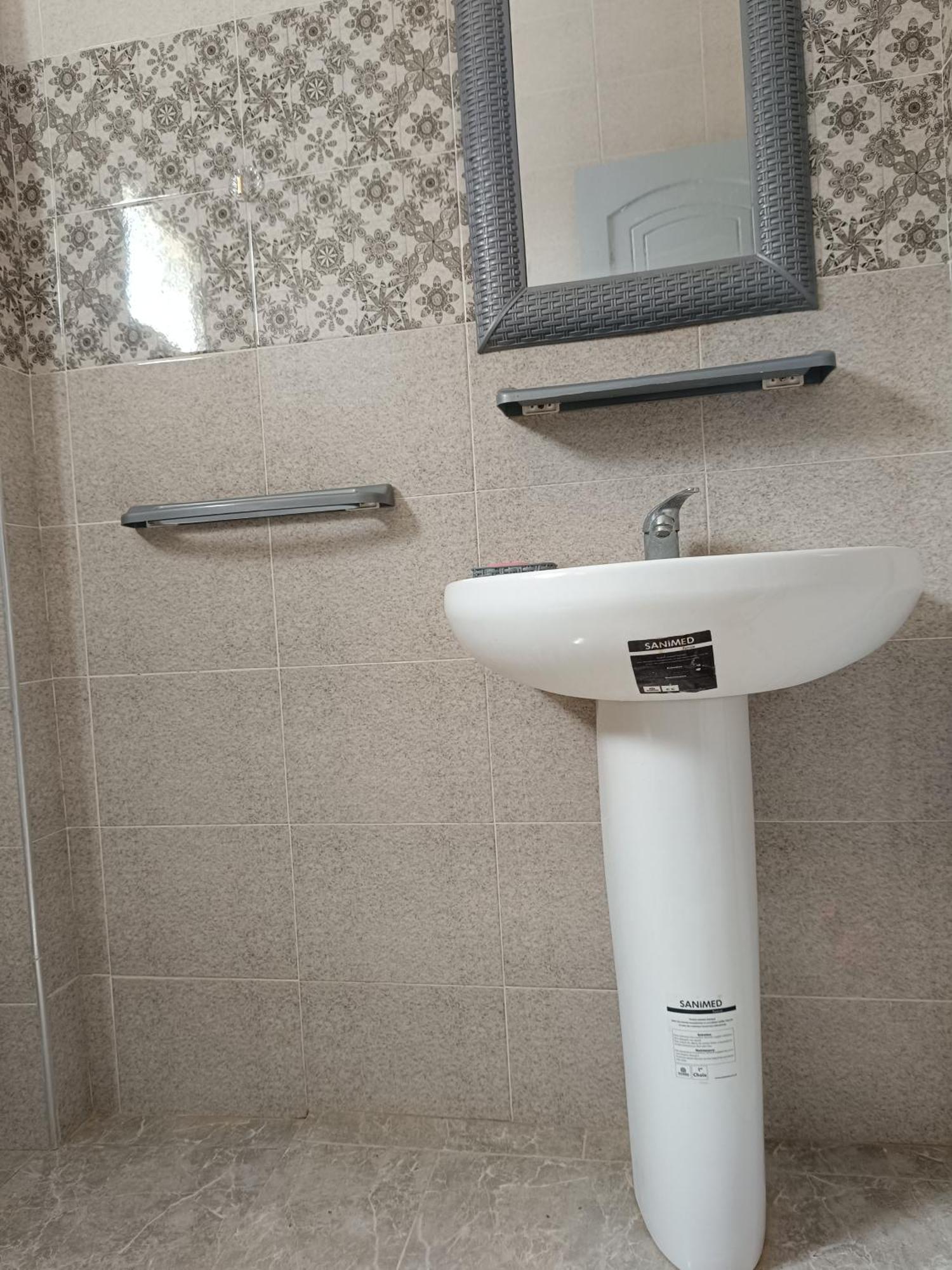Sawsen Ghar El Melh Apartment Bagian luar foto